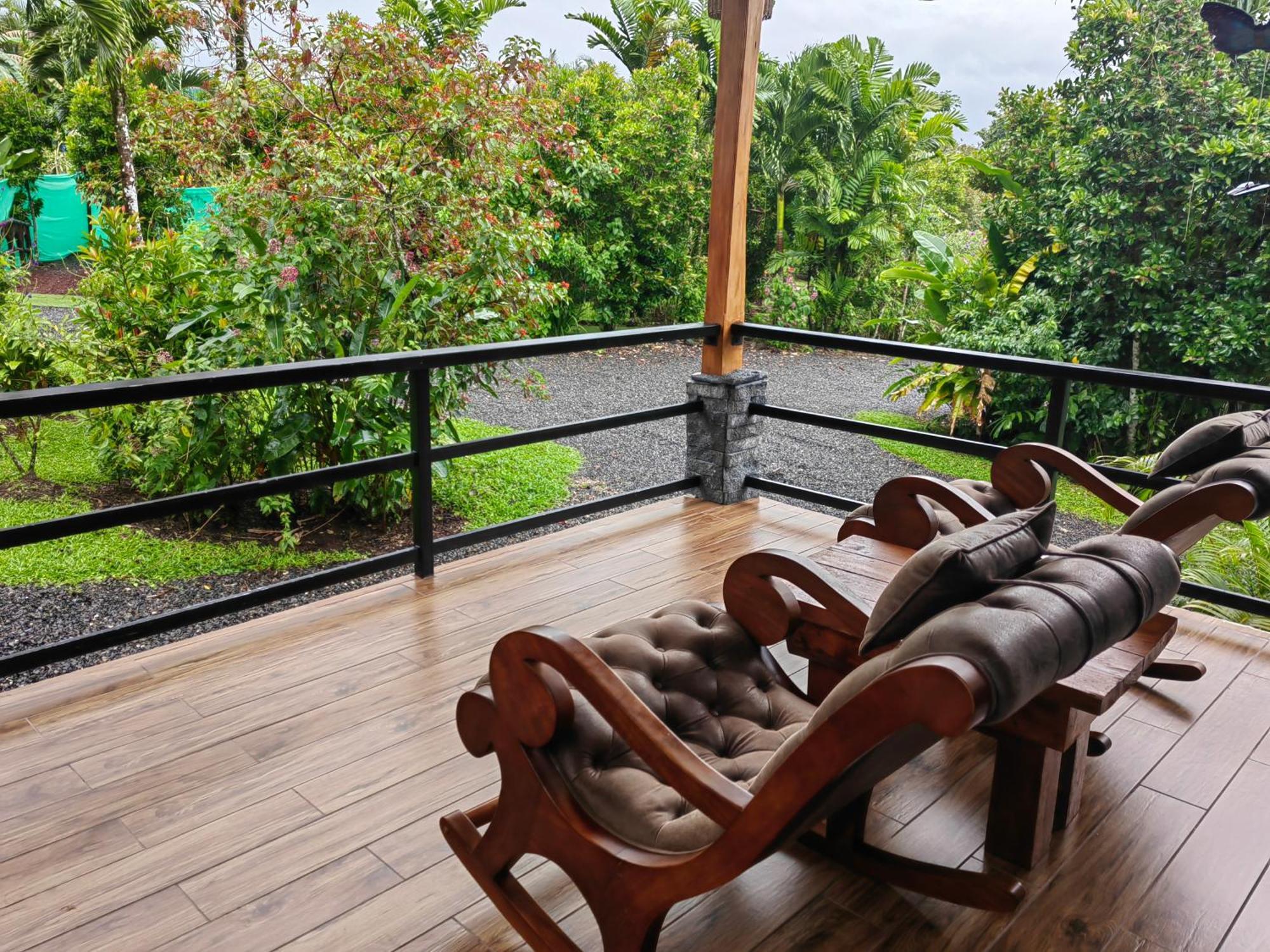 Hotel Roca Negra Del Arenal Ла Фортуна Экстерьер фото